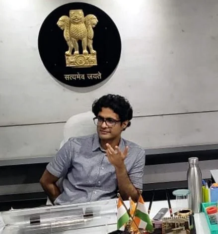 nitin gaur 2.jpg